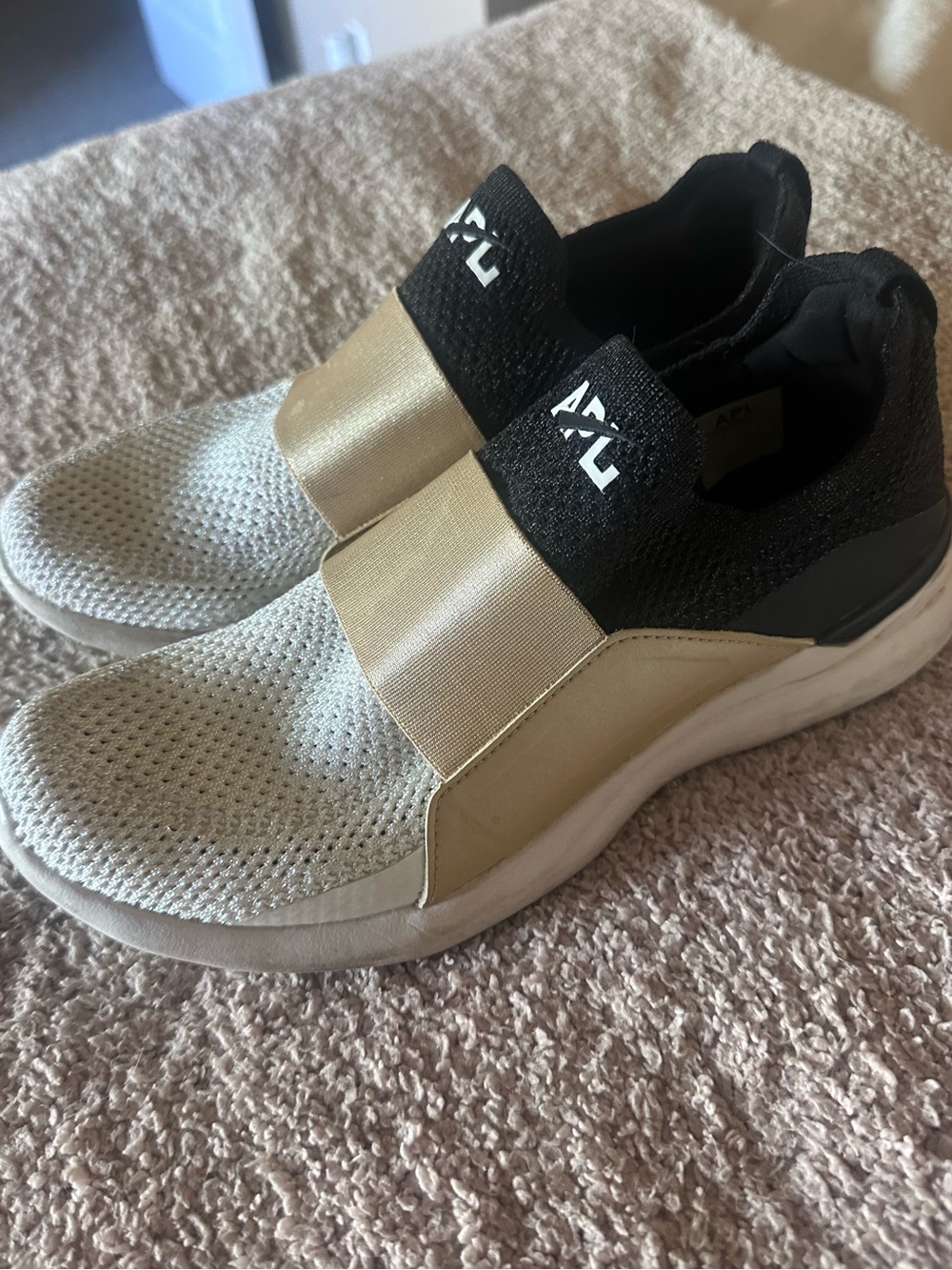 APL techloom bliss sneakers - Picture 2 of 3